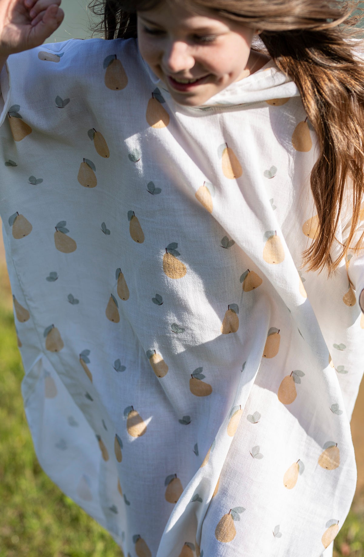 Vaikiškas pončas - rankšluostis su gobtuvu iš muslino