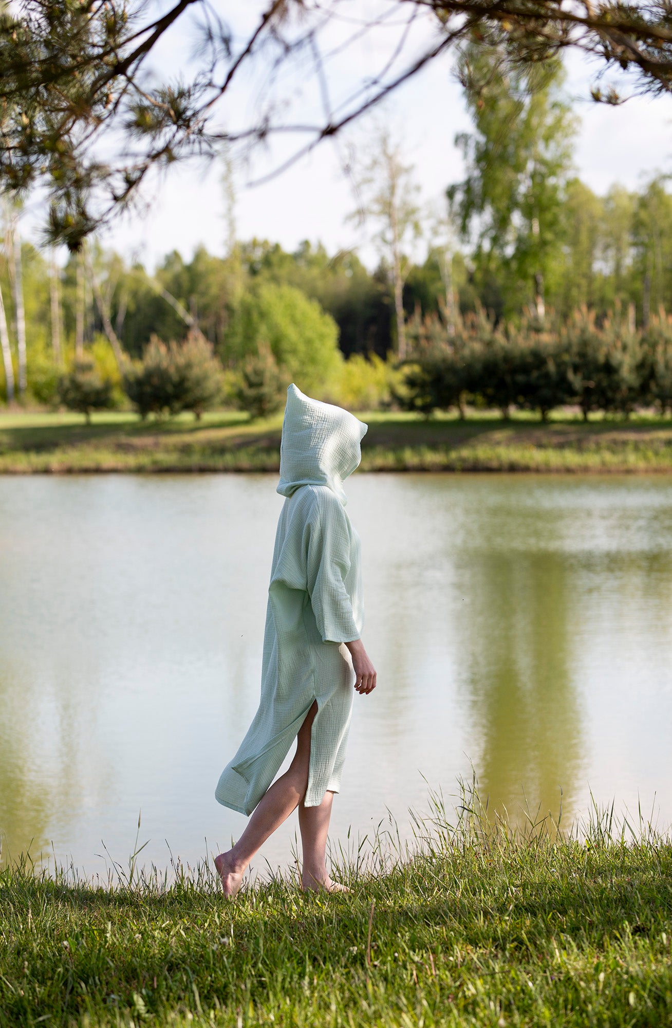 Vaikiškas pončas - rankšluostis su gobtuvu iš muslino