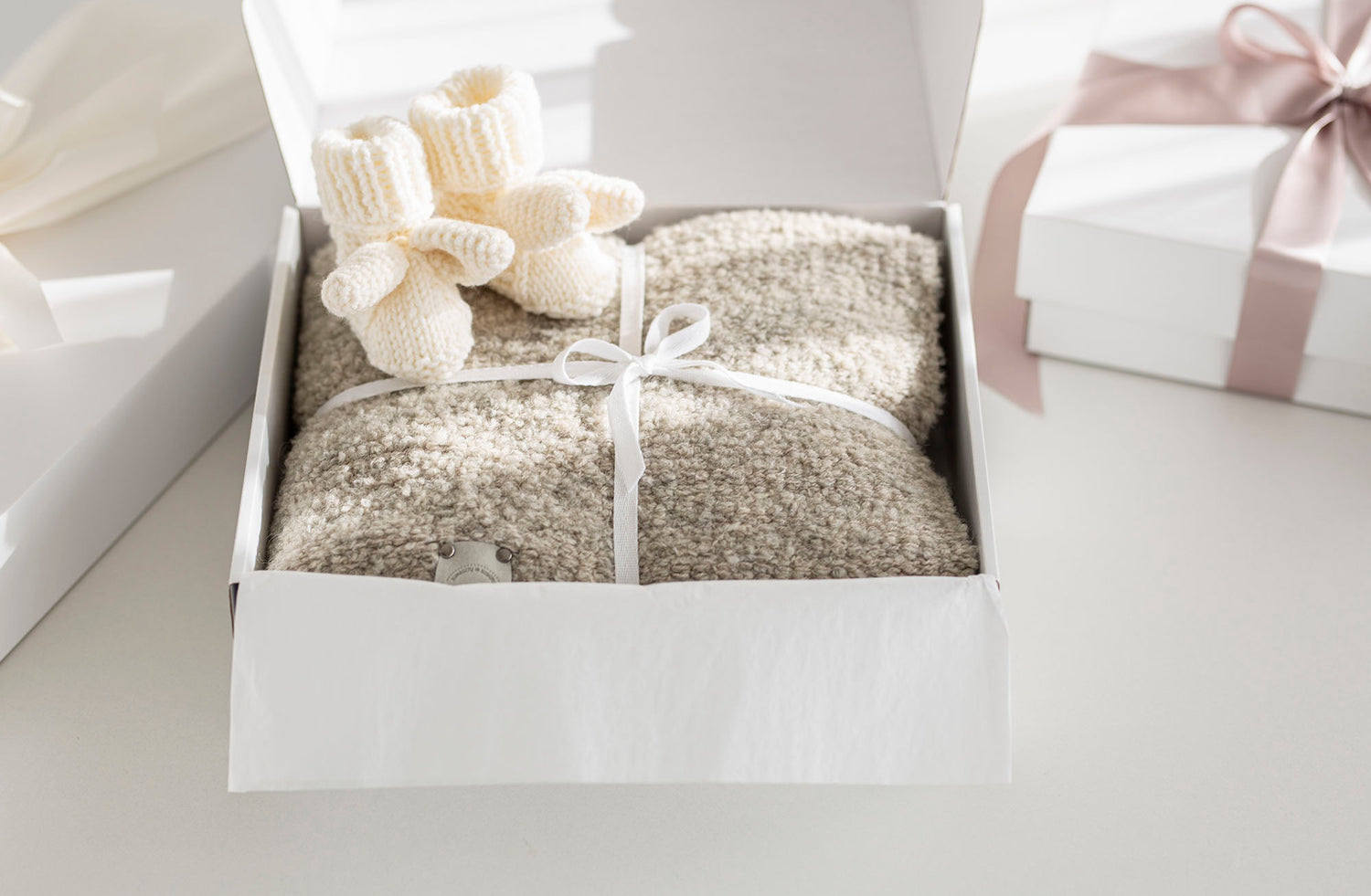 Dovanų rinkinys dėžutėje "Rudi minkštumo kerai"