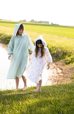 Vaikiškas pončas - rankšluostis su gobtuvu iš muslino