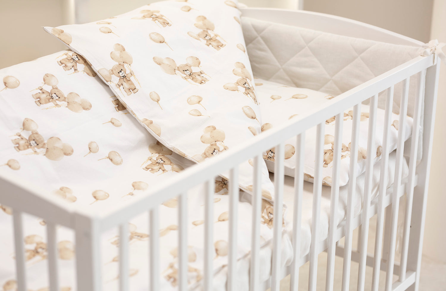 Medvilnės drobelės patalynė "Balionų meškiukas"