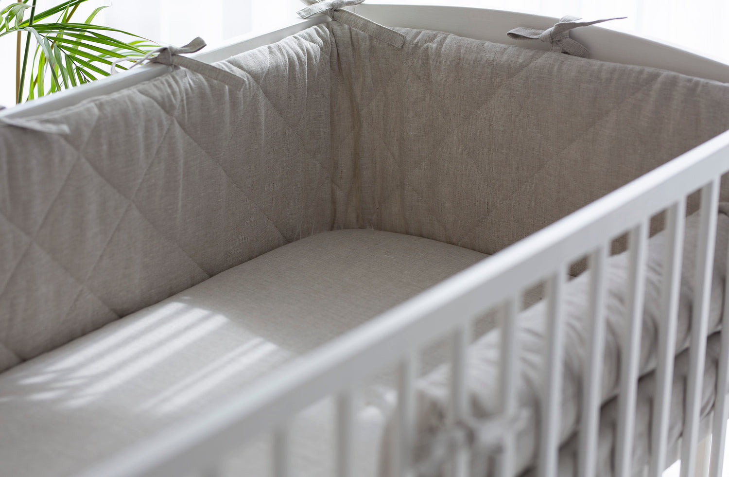 Lovytės apsaugėlės kūdikiams iš 100% lino "NUMA", patobulintos