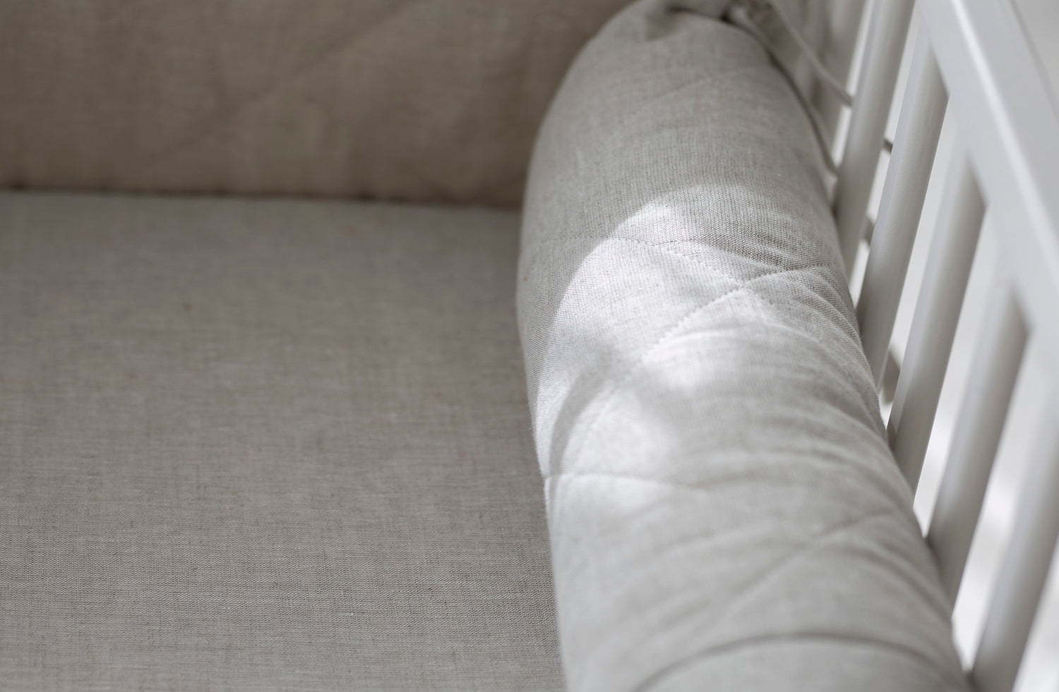 Lovytės apsauga - cilindras iš 100% lino