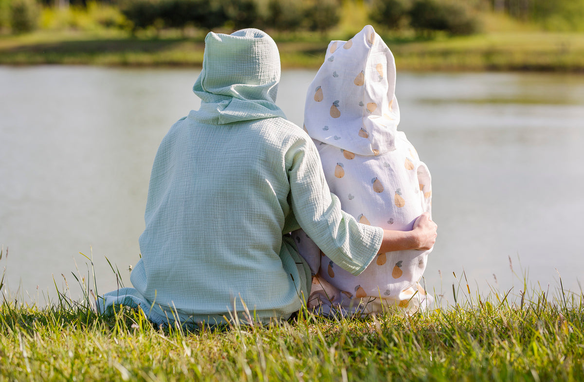 Vaikiškas pončas - rankšluostis su gobtuvu iš muslino
