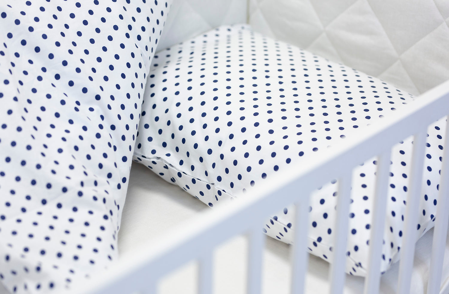 Medvilnės drobelės patalynė "Žirneliai", balta ir mėlyna