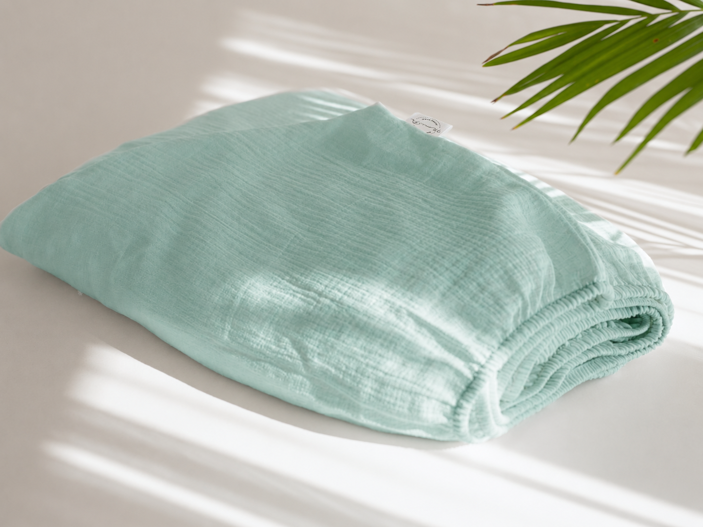 Fitted sheet with elastic "Pistachio Ice Cream"