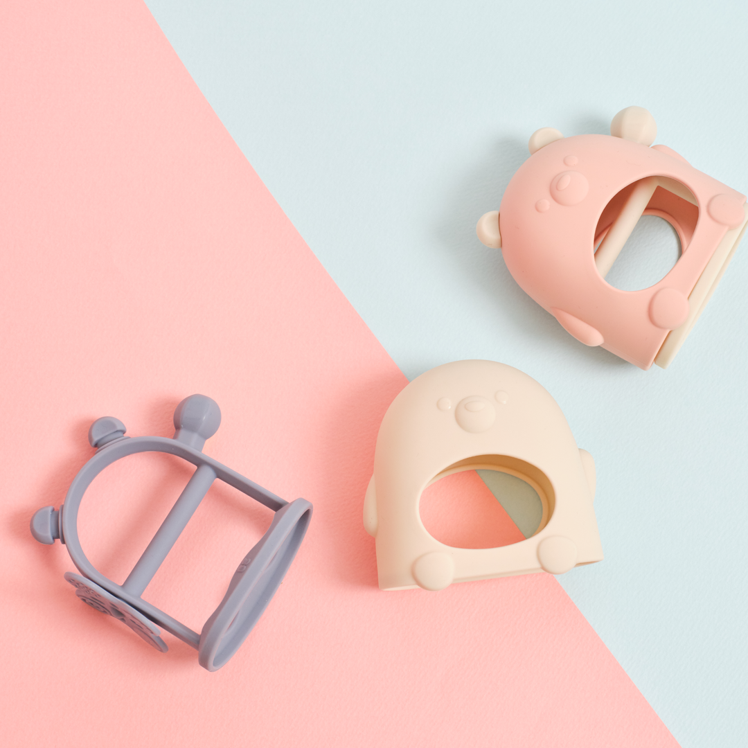 Mother-K Silikoninis kramtukas, užsidedantis ant riešo