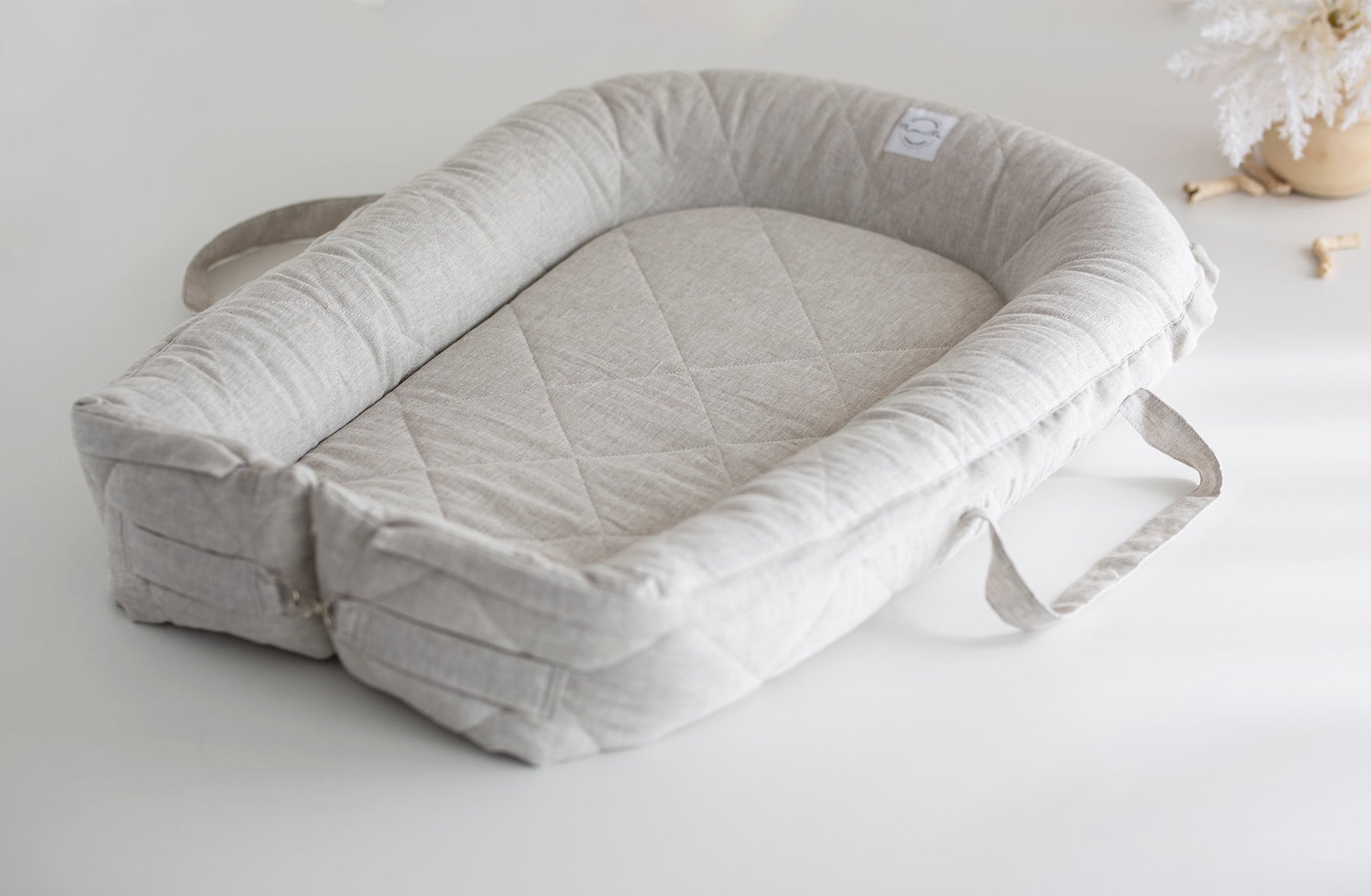 Premium 100% lino lizdelis - gultelis kūdikiams su tvirtu pagrindu "NUMA"