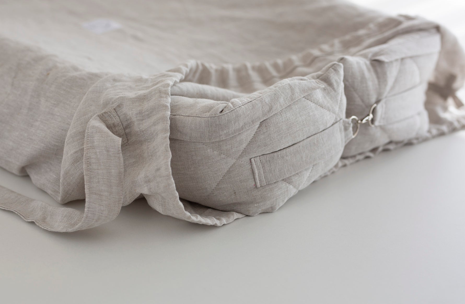 Premium 100% lino lizdelis - gultelis kūdikiams su tvirtu pagrindu "NUMA"