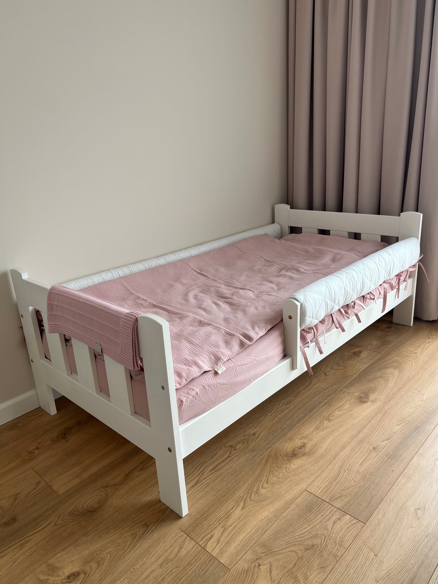 INDIVIDUALUS UŽSAKYMAS - nestandartinės lovytės apsaugėlės