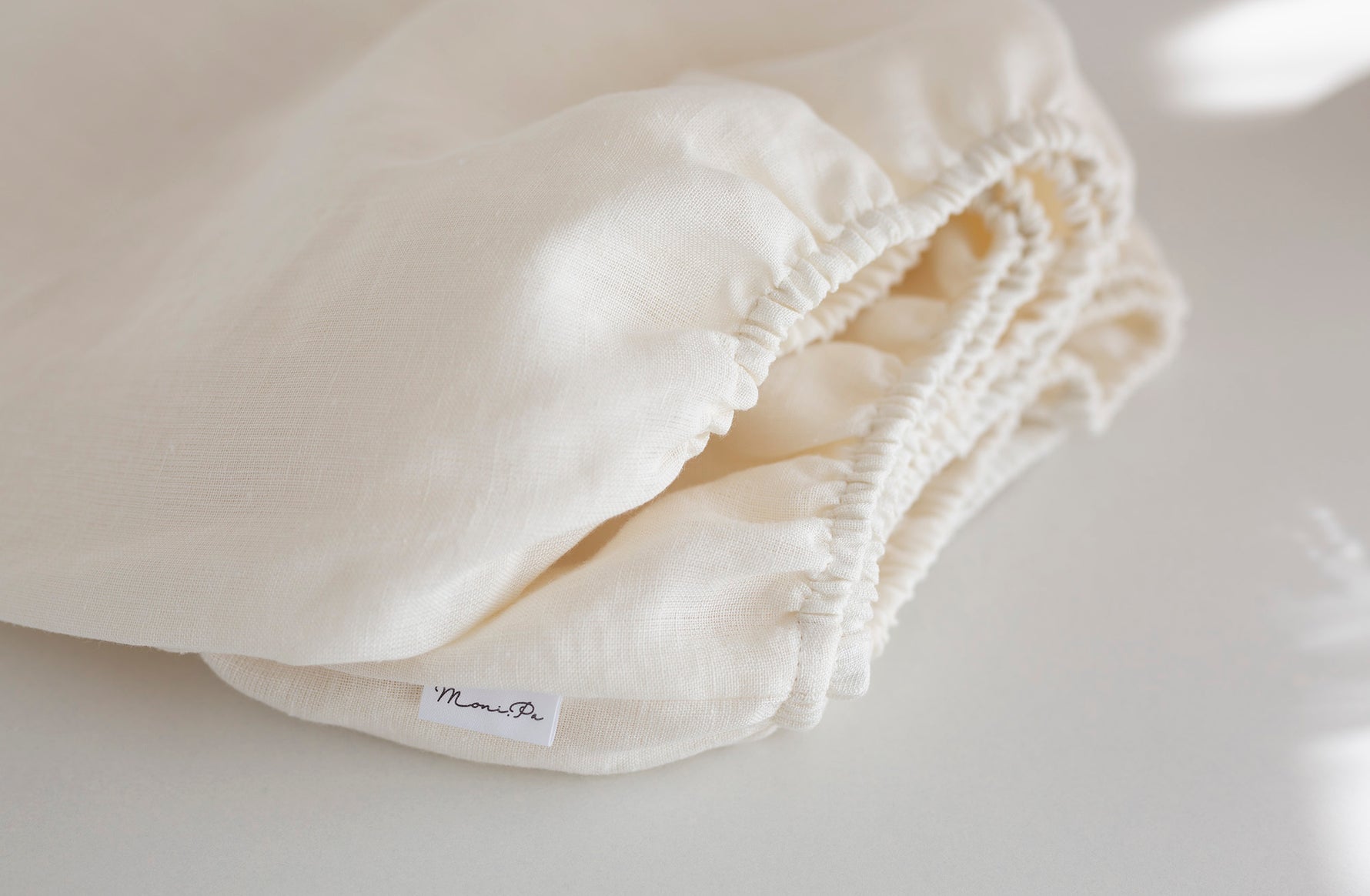 Premium 100% lino paklodė su guma vaikams "SILEA"