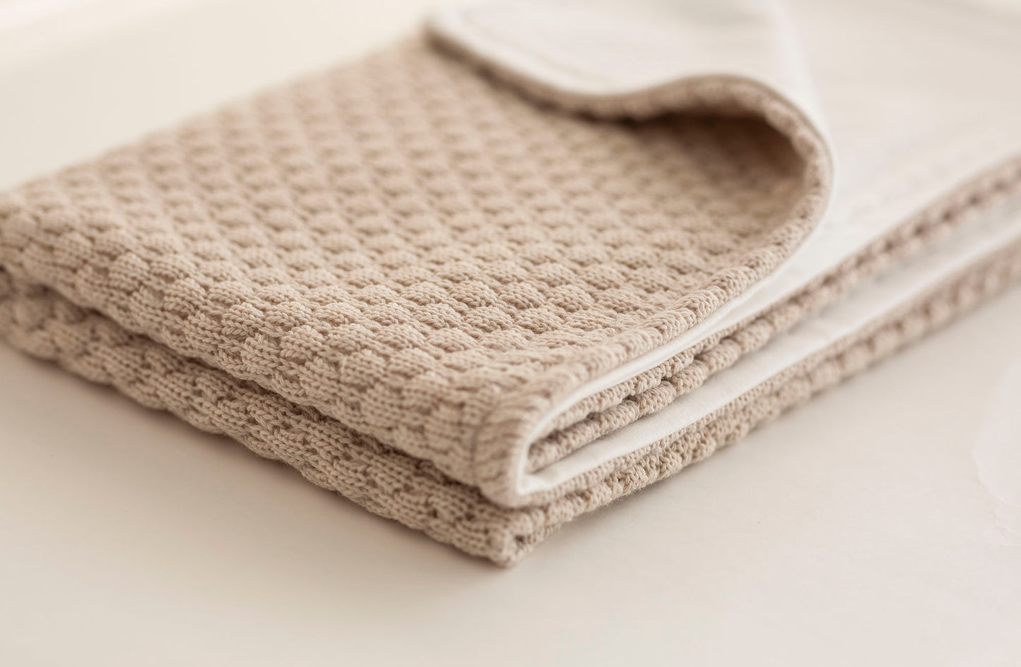 Merino wool blanket "Koriukas sand"