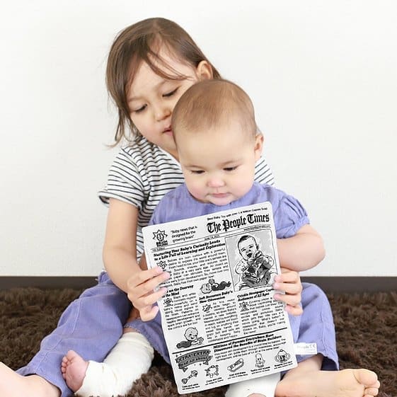 Brain Builders neplyštantis laikraštis „Kūdikių žinios“ / Amžius: 4 mėn.+